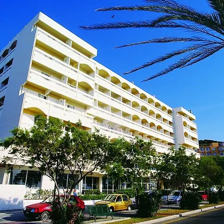 Готель Beach 3*